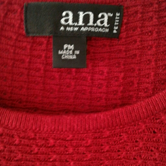 *Sweater Top Petite Medium - Picture 2 of 8